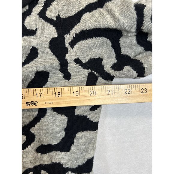 Chico's Sweater Womens Size 1 Black Gray Boiled Wool-Blend Patterned Cardigan - Picture 7 of 9